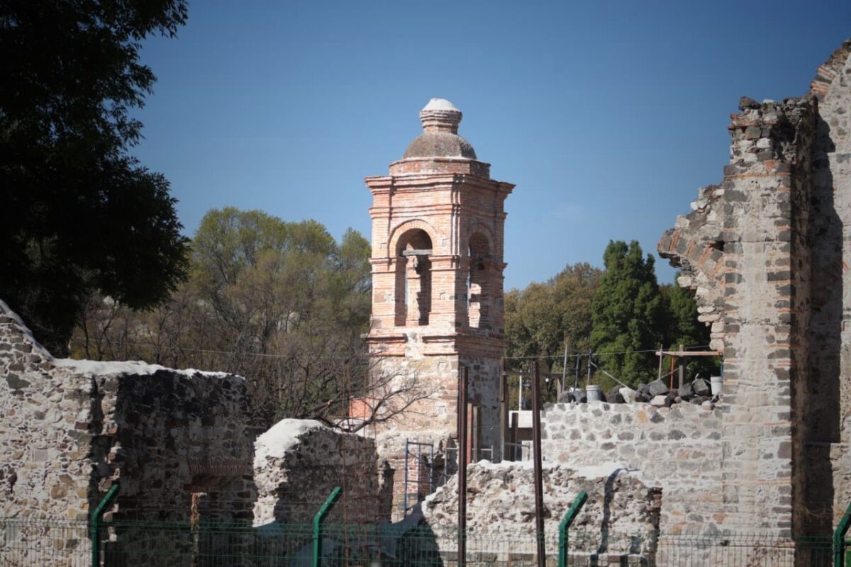 Ex convento de Santa María Las Nieves, ubicado en San Juan Totolac, Tlaxcala, luce los avances en su retomada reconstrucción