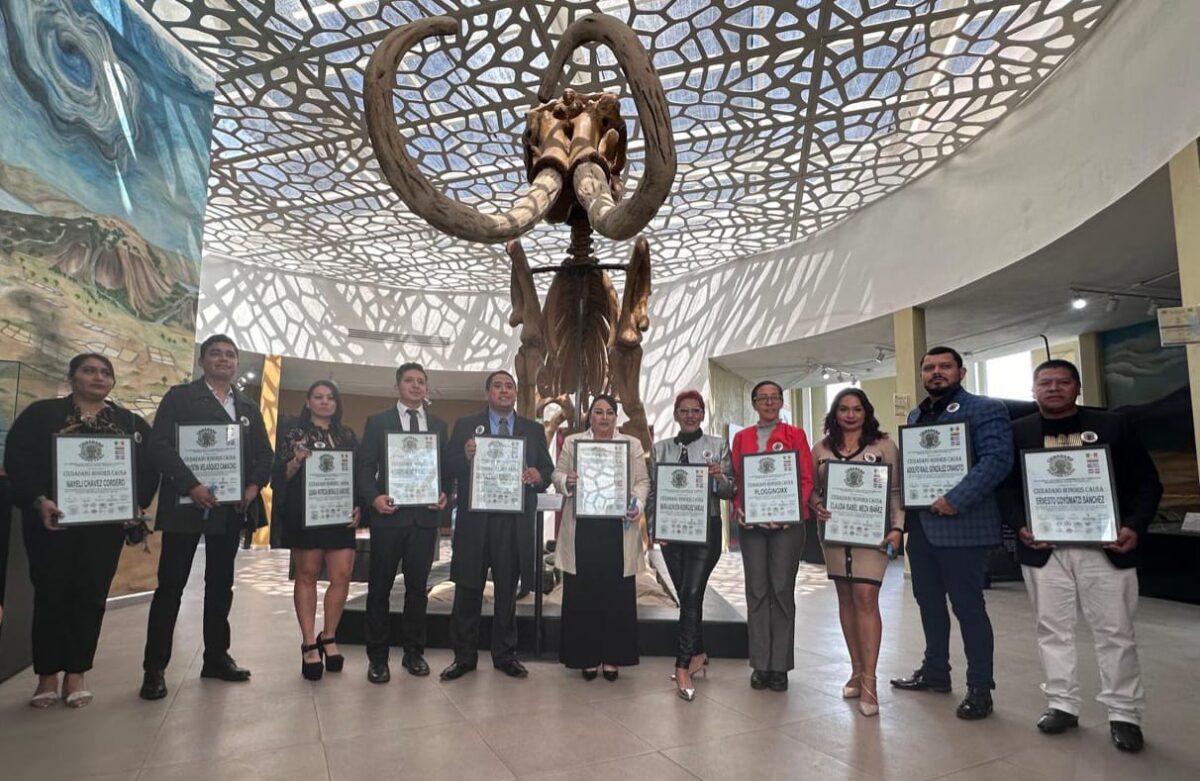 Recibe Ernesto Coyomatzi reconocimiento Ciudadano Honoris Causa